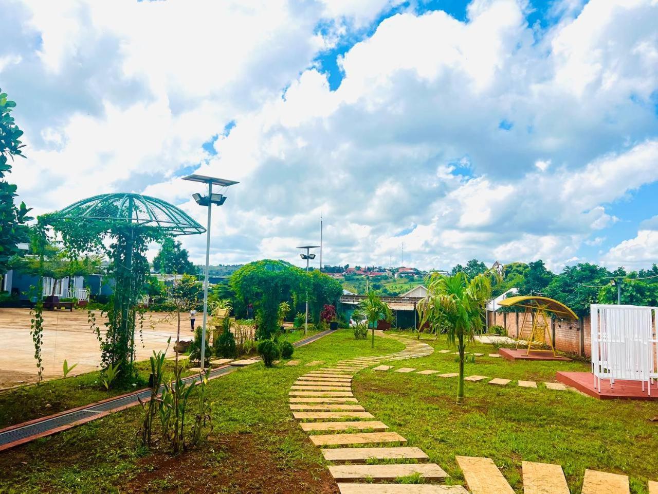 Chomkatae Bungalows Sen Monourom Luaran gambar