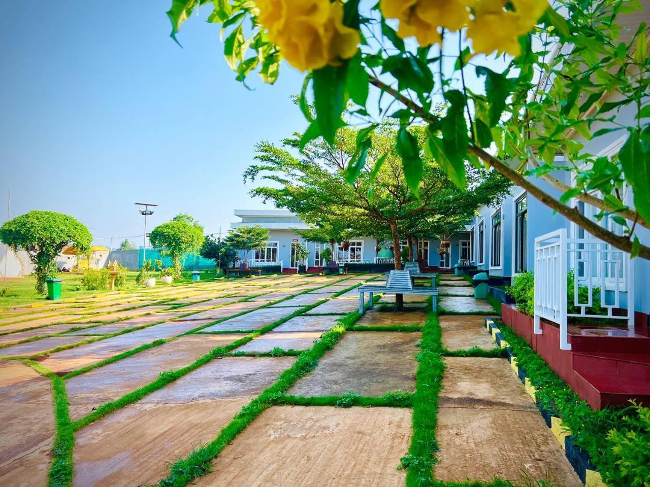 Chomkatae Bungalows Sen Monourom Luaran gambar
